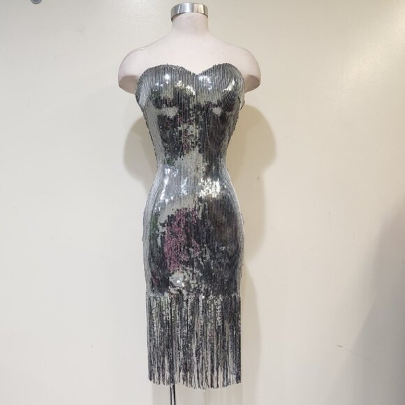💋GLAM & SEXY💋1920's Flaper Vibe Fringe Strapless Dress in Silver Sequin - Picture 3 of 14